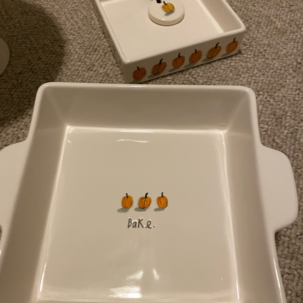 Rae Dunn Pumpkin Square Baking Dish